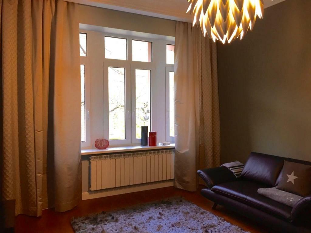 Altbauwohnung Im Herzen Von Карлсруе Екстериор снимка