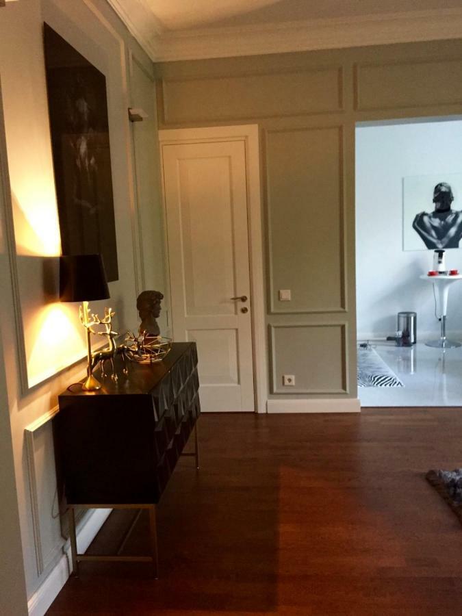 Altbauwohnung Im Herzen Von Карлсруе Екстериор снимка